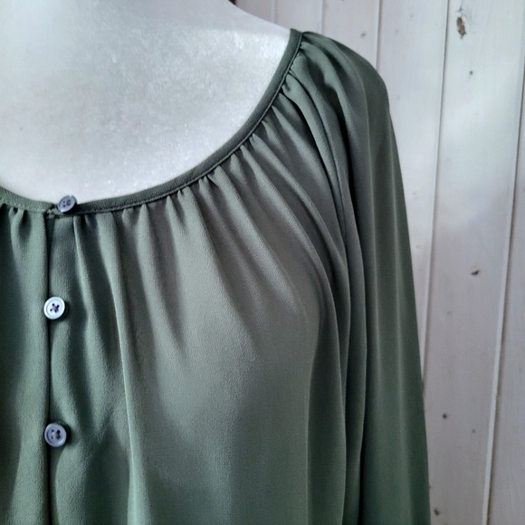 LOFT | BABYDOLL BLOUSE olive small - Picture 3 of 7